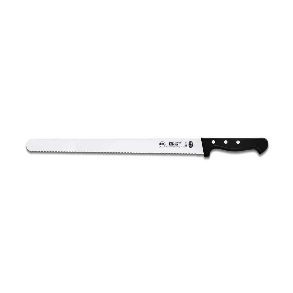 Slicing Knife - serrated edge